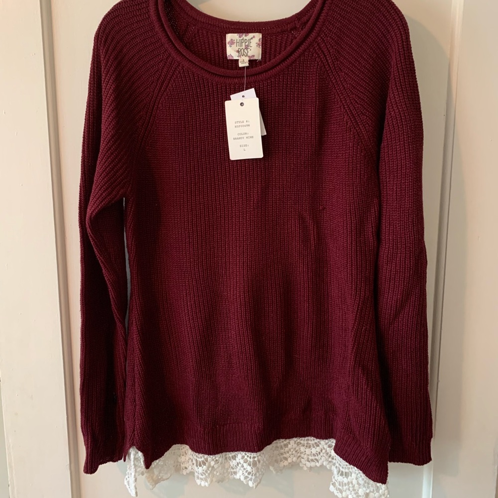 Burgundy long sleeve small sweater lace bottom